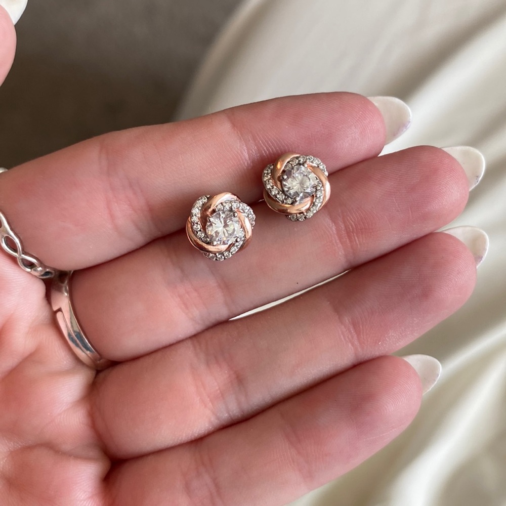 Women’s earrings copper & silver